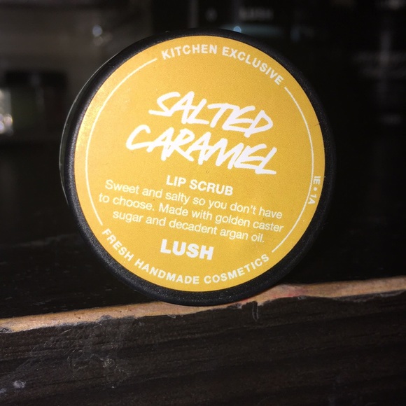 Lush salted caramel kitchen lip scrub RARE! - Picture 2 of 8